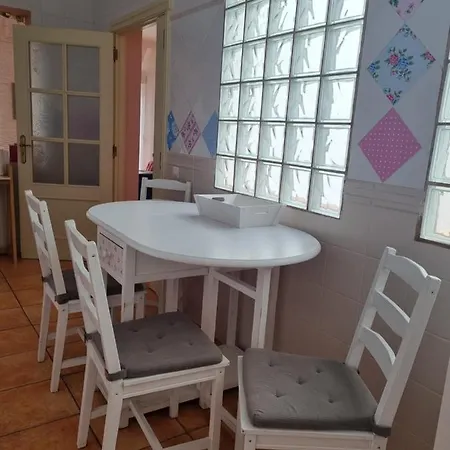 Mar Apartment *